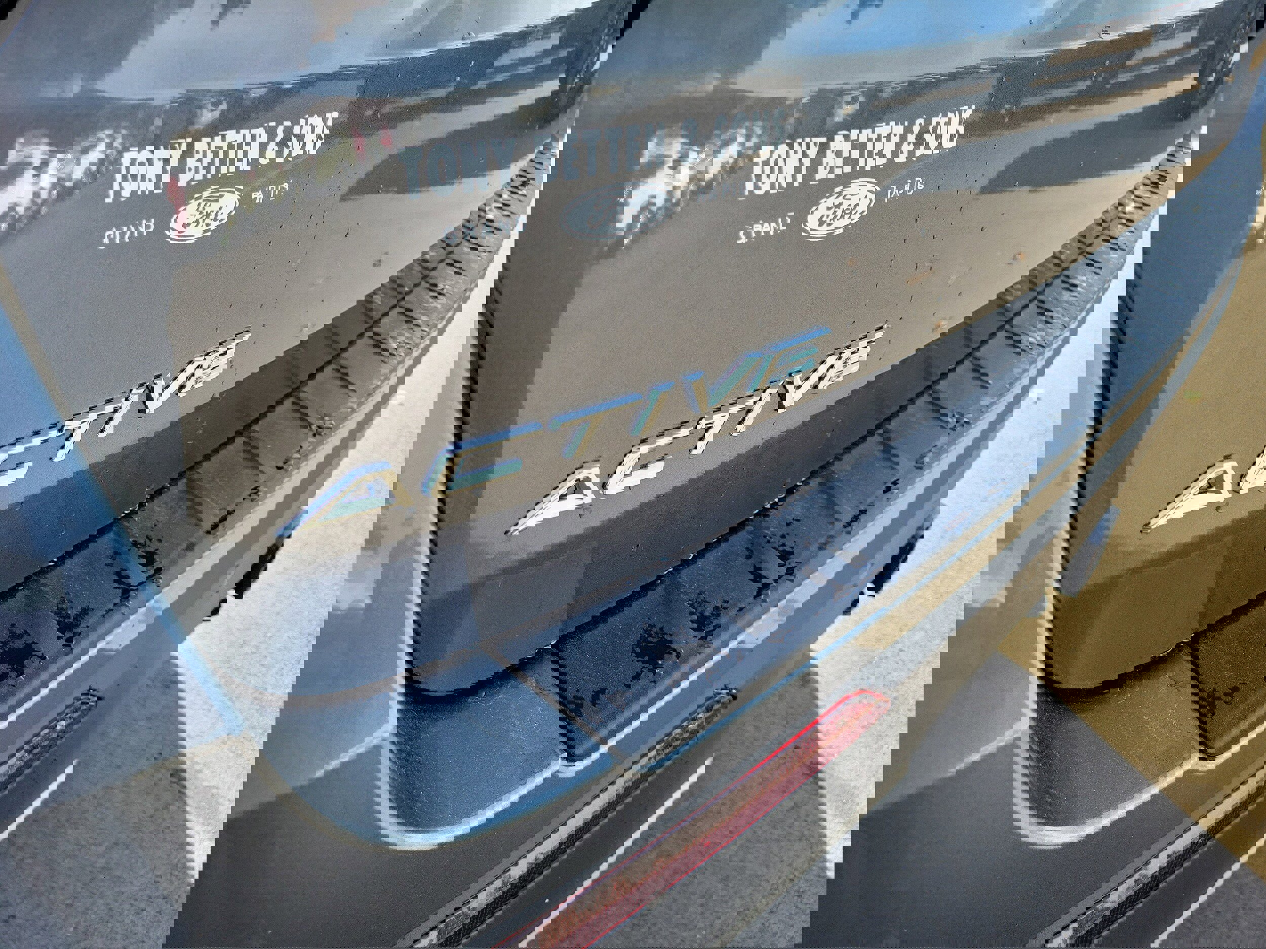 New 2026 Ford Explorer Active w/ Active Comfort Package image 7