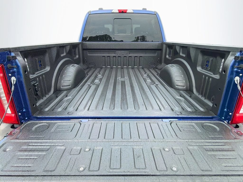 New 2026 Ford F250 XLT w/ XLT Premium Package AWD/4WD image 29