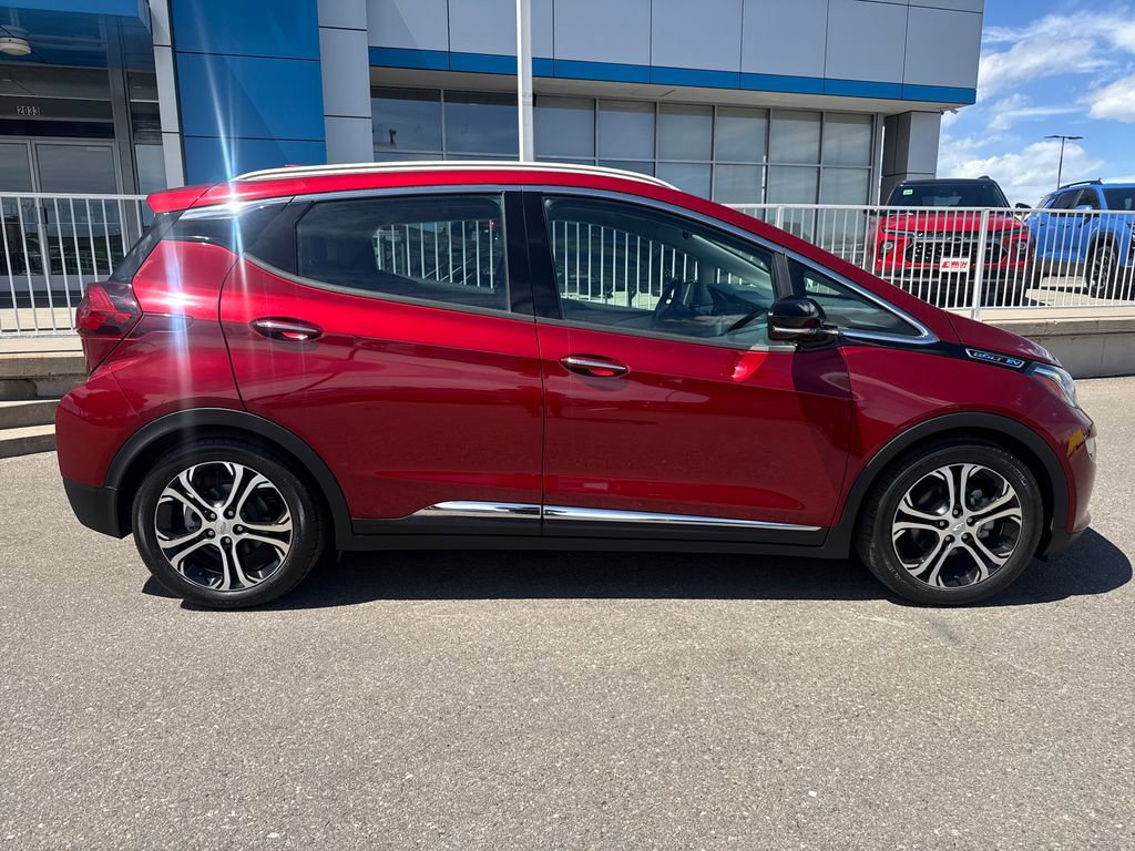 Used 2020 Chevrolet Bolt Premier w/ Infotainment Package image 6