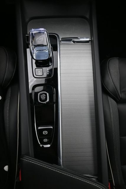 Used 2024 Volvo S60 B5 Plus w/ Climate Package FWD image 11