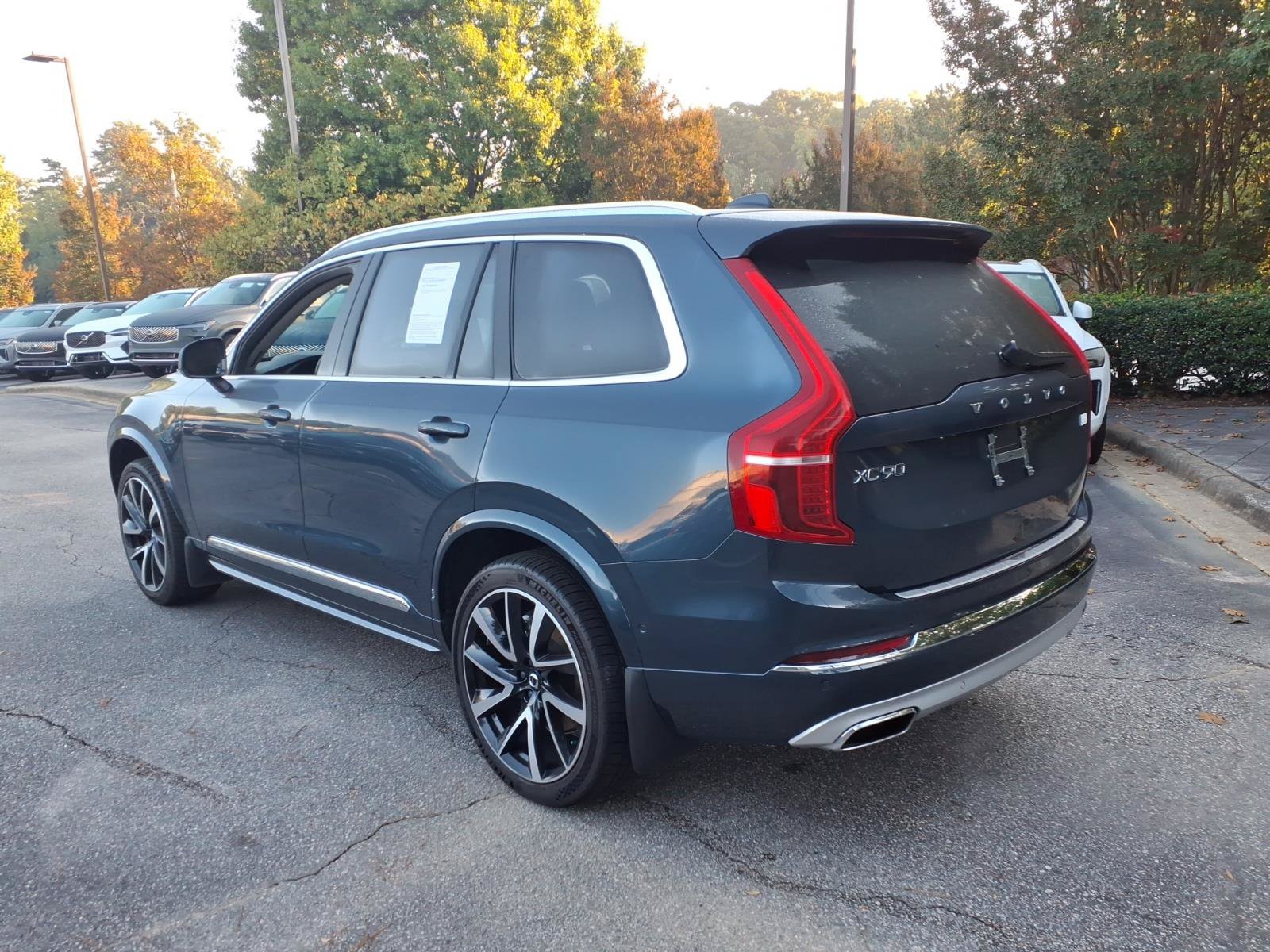 Used 2021 Volvo XC90 T8 Inscription Expression w/ Advanced Package AWD/4WD image 7