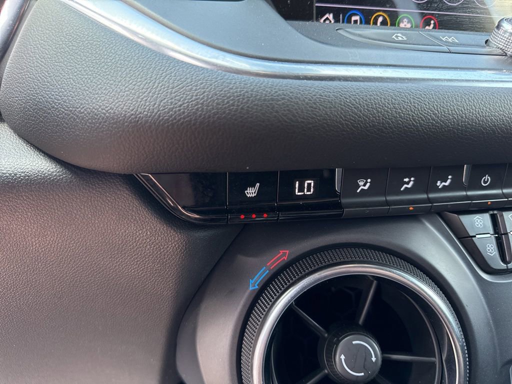 Used 2022 Chevrolet Blazer LT image 22