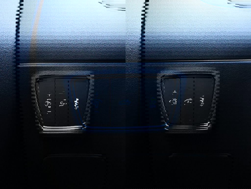 Certified 2022 Hyundai Santa Cruz SEL Premium w/ Cargo Package image 32