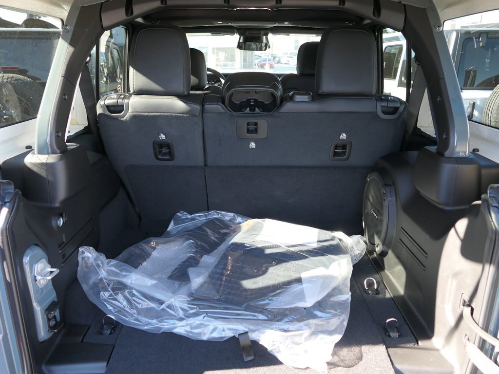 New 2026 Jeep Wrangler Unlimited Rubicon image 18