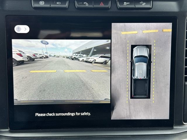 Used 2023 Ford F250 Lariat w/ Lariat Ultimate Package AWD/4WD image 27