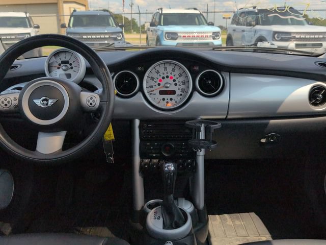 Used 2005 MINI Cooper Hardtop FWD image 14