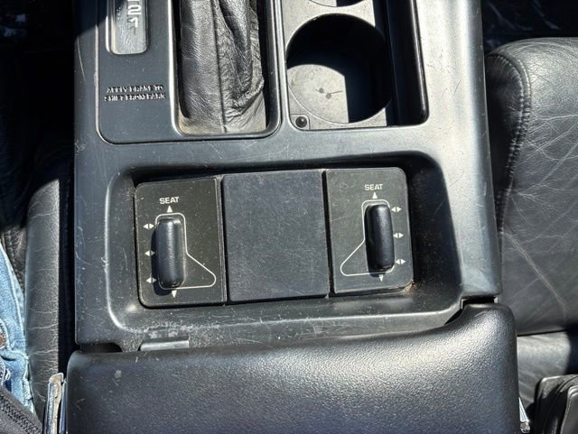 Used 1994 Chevrolet Corvette Convertible RWD image 17