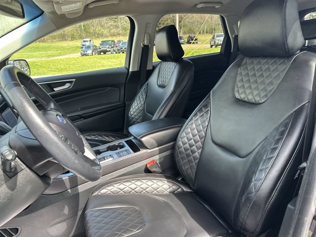 Used 2024 Ford Edge Titanium AWD/4WD image 15