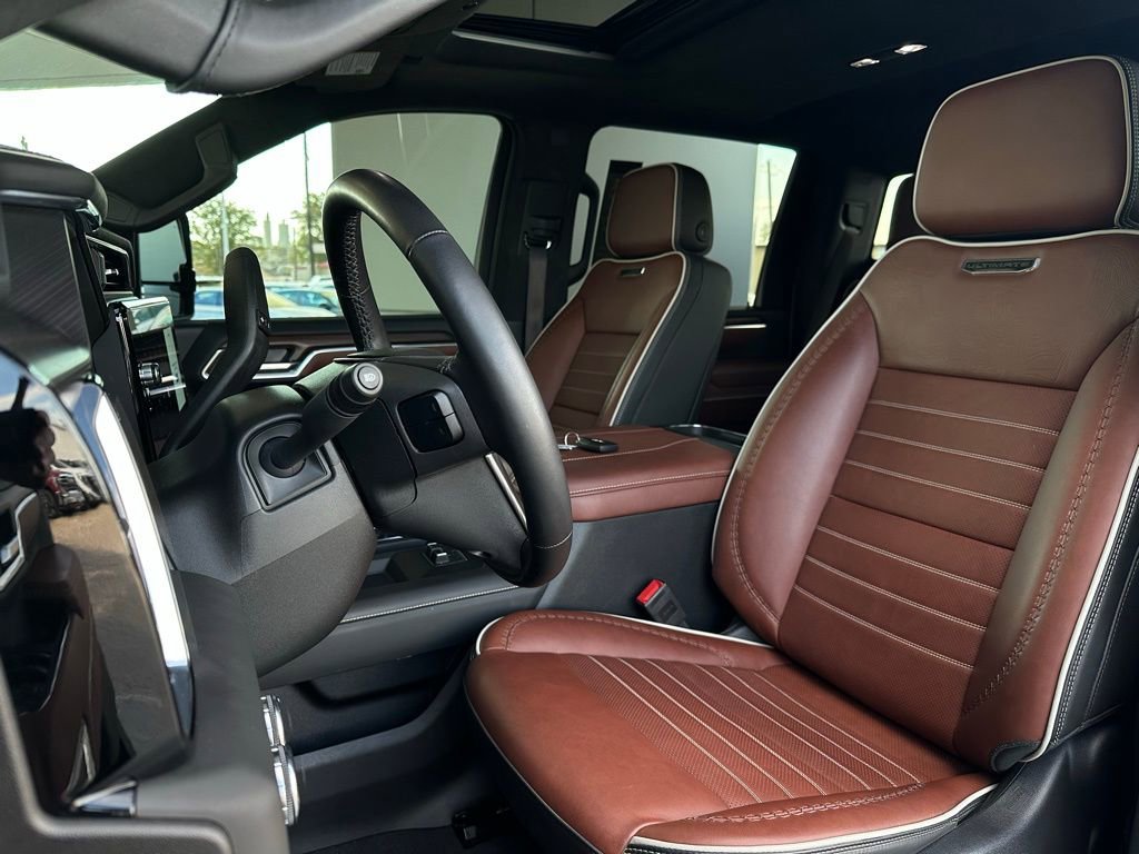 Certified 2025 GMC Sierra 2500 Denali Ultimate image 13