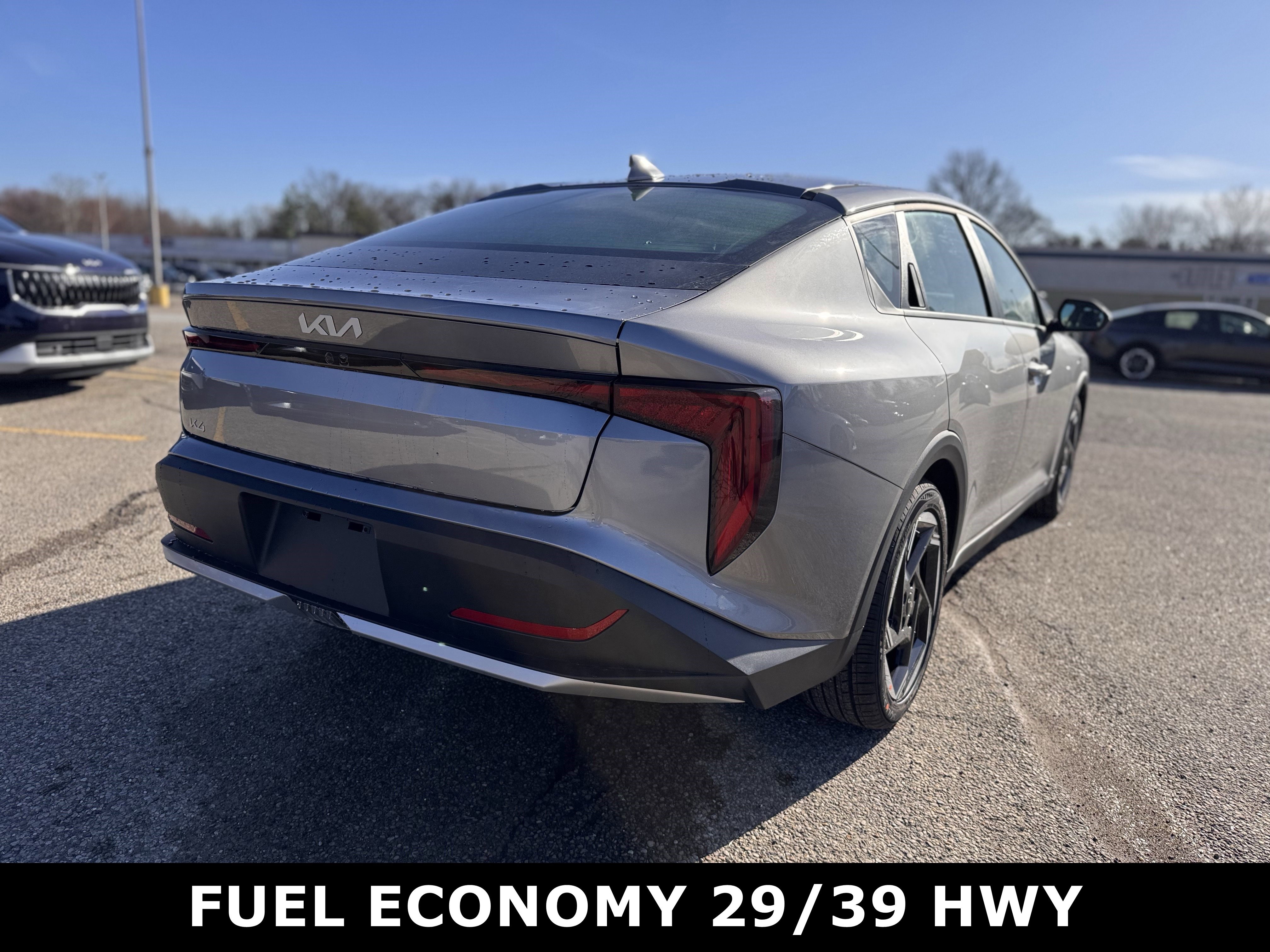 New 2026 Kia K4 EX image 3