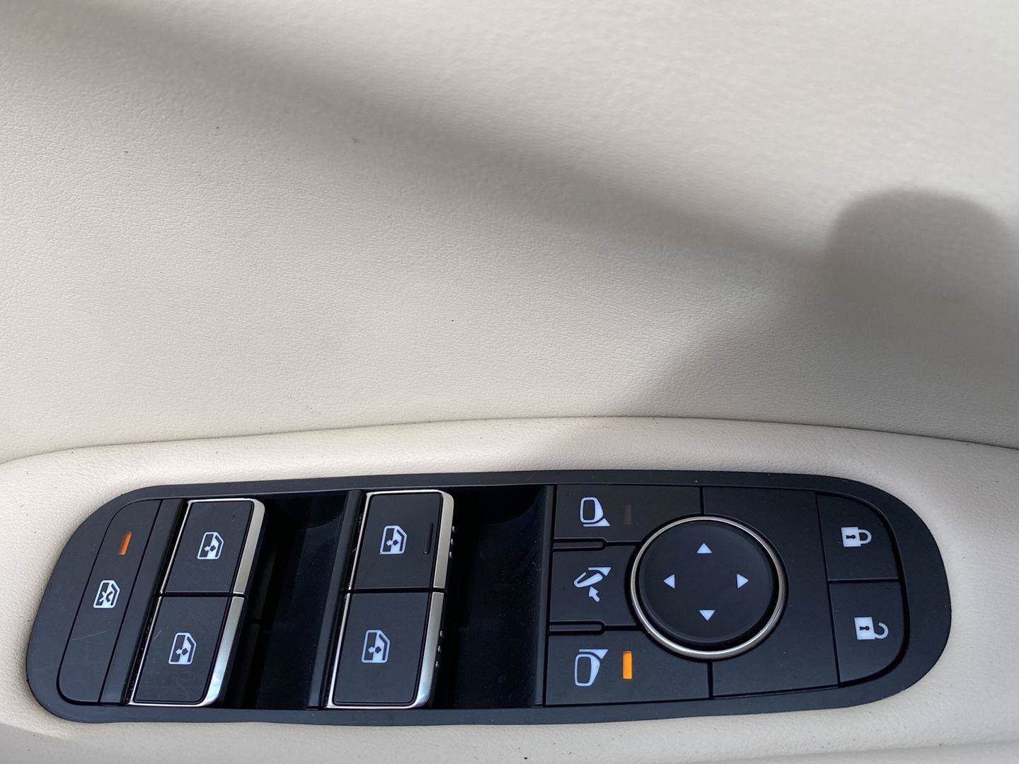 Used 2024 INFINITI QX60 Luxe AWD/4WD image 28