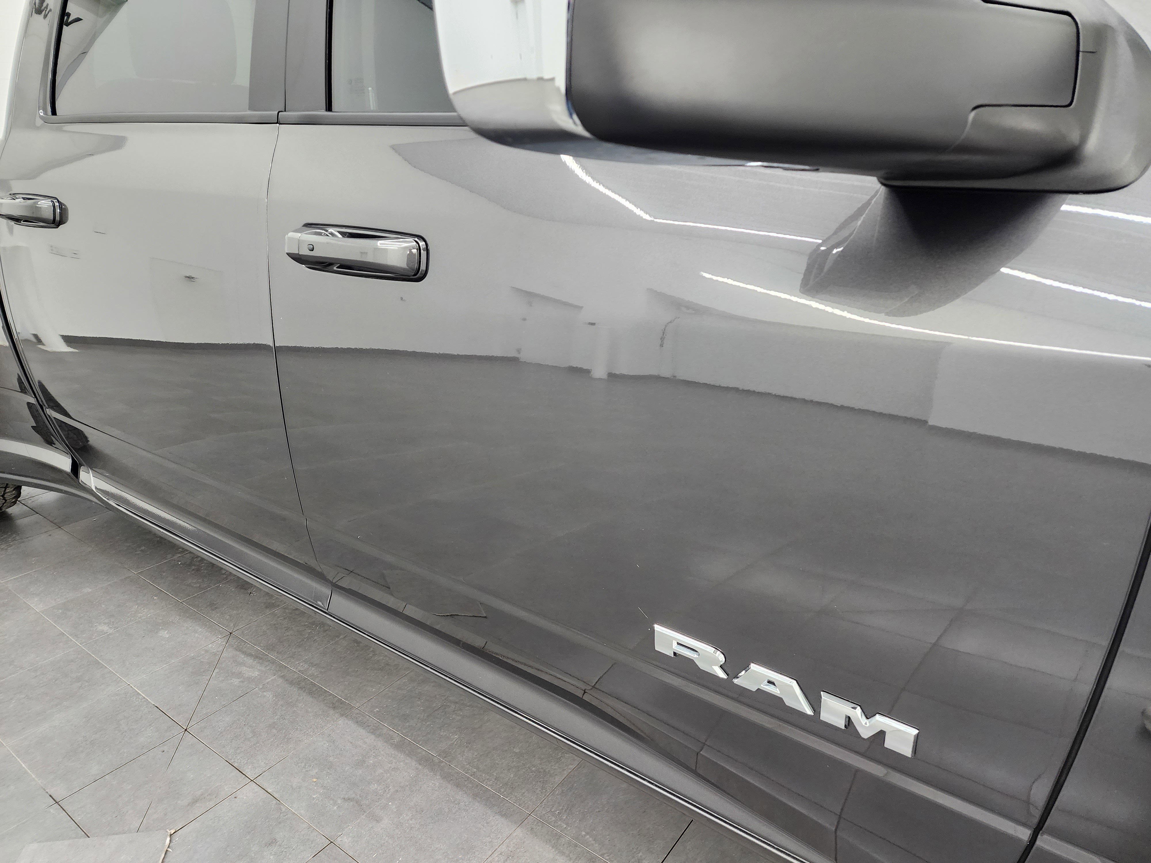 Used 2024 RAM 3500 Laramie w/ Safety Group image 25