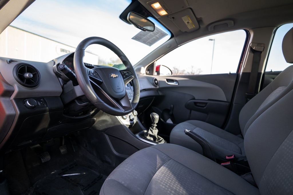 Used 2013 Chevrolet Sonic LS image 11