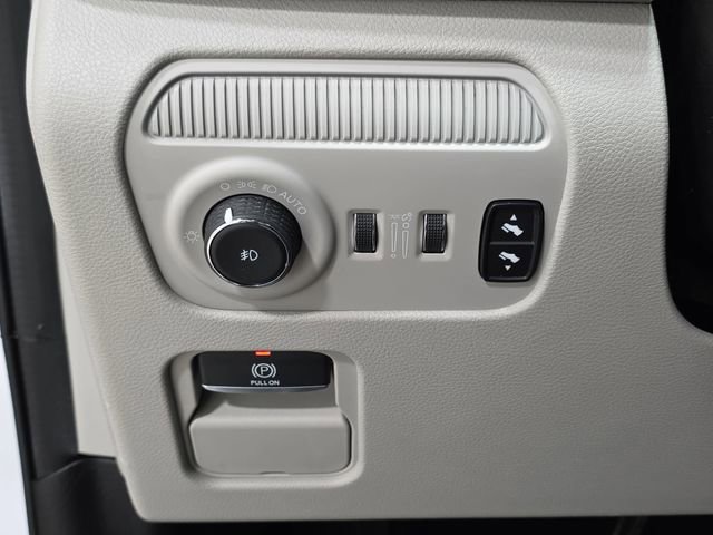 Used 2022 Jeep Wagoneer Series III w/ Premium Group I image 26