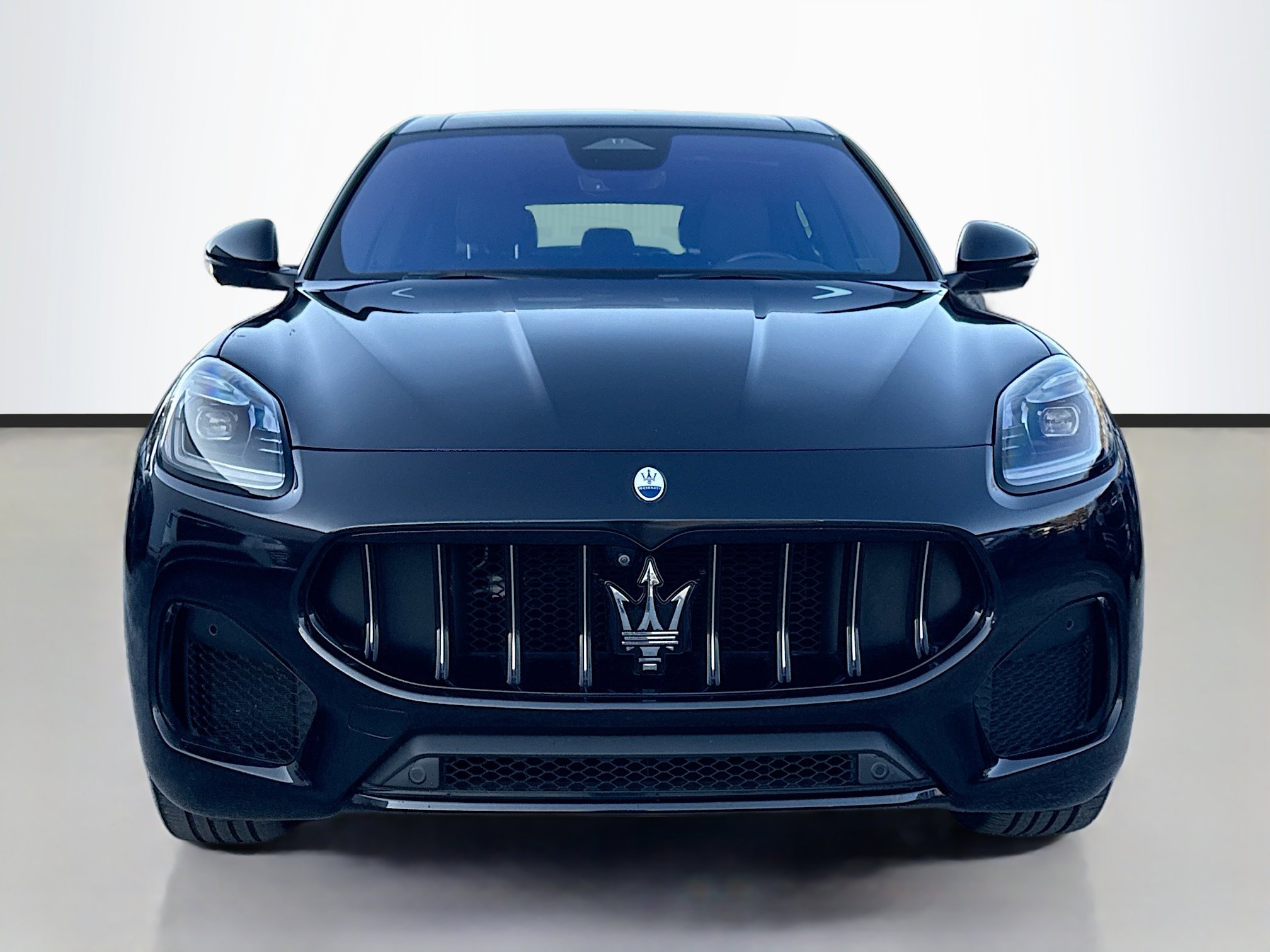 Certified 2024 Maserati Grecale GT image 8