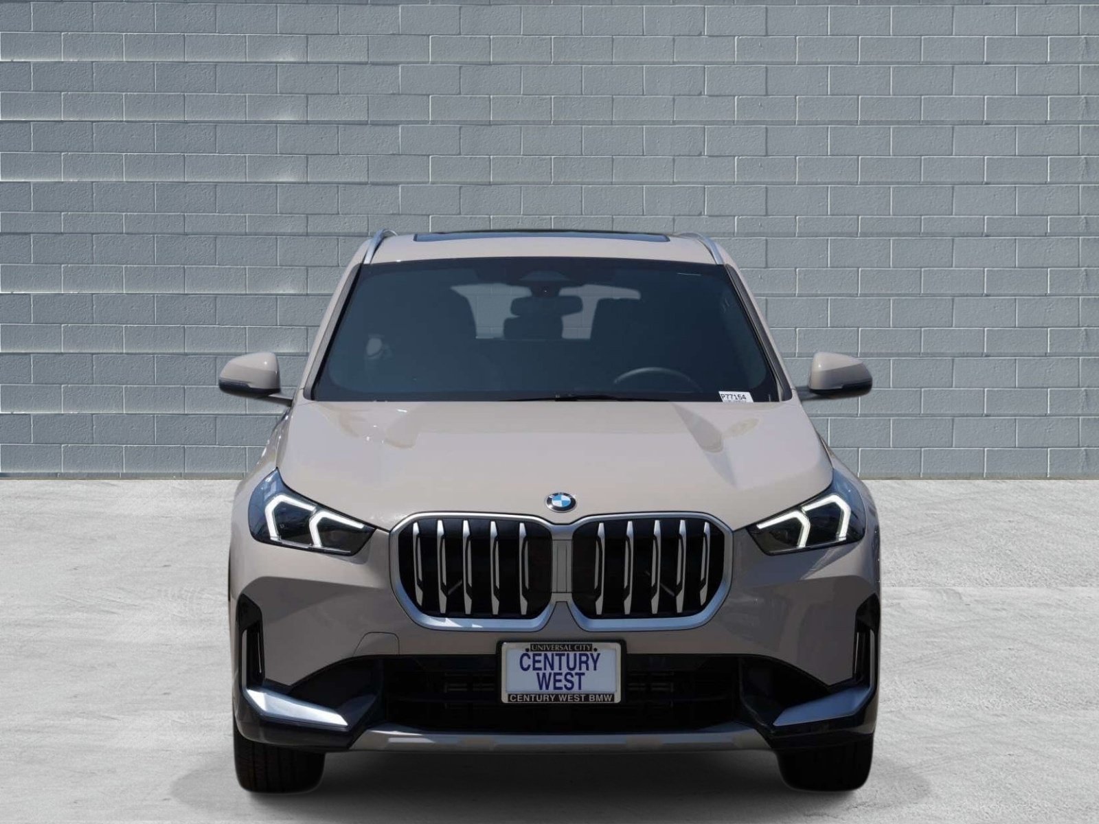 Used 2026 BMW X1 xDrive28i AWD/4WD image 2