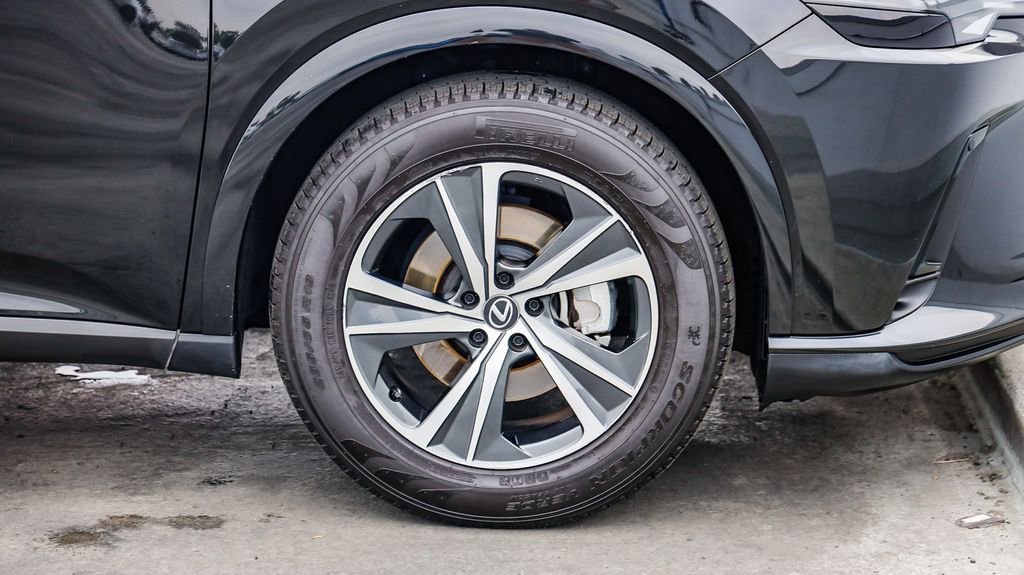 Used 2023 Lexus RX 350h image 11