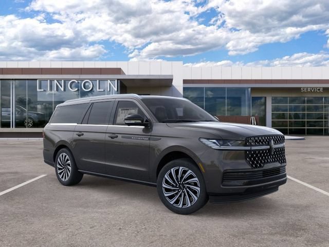 New 2026 Lincoln Navigator L Black Label AWD/4WD image 7