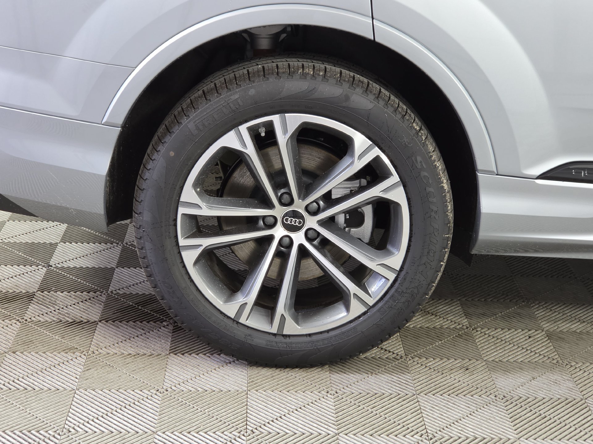 New 2026 Audi Q7 2.0T Premium AWD/4WD image 44