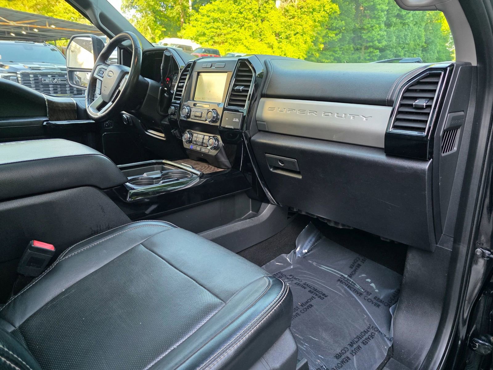 Used 2019 Ford F250 Lariat w/ Lariat Ultimate Package AWD/4WD image 34