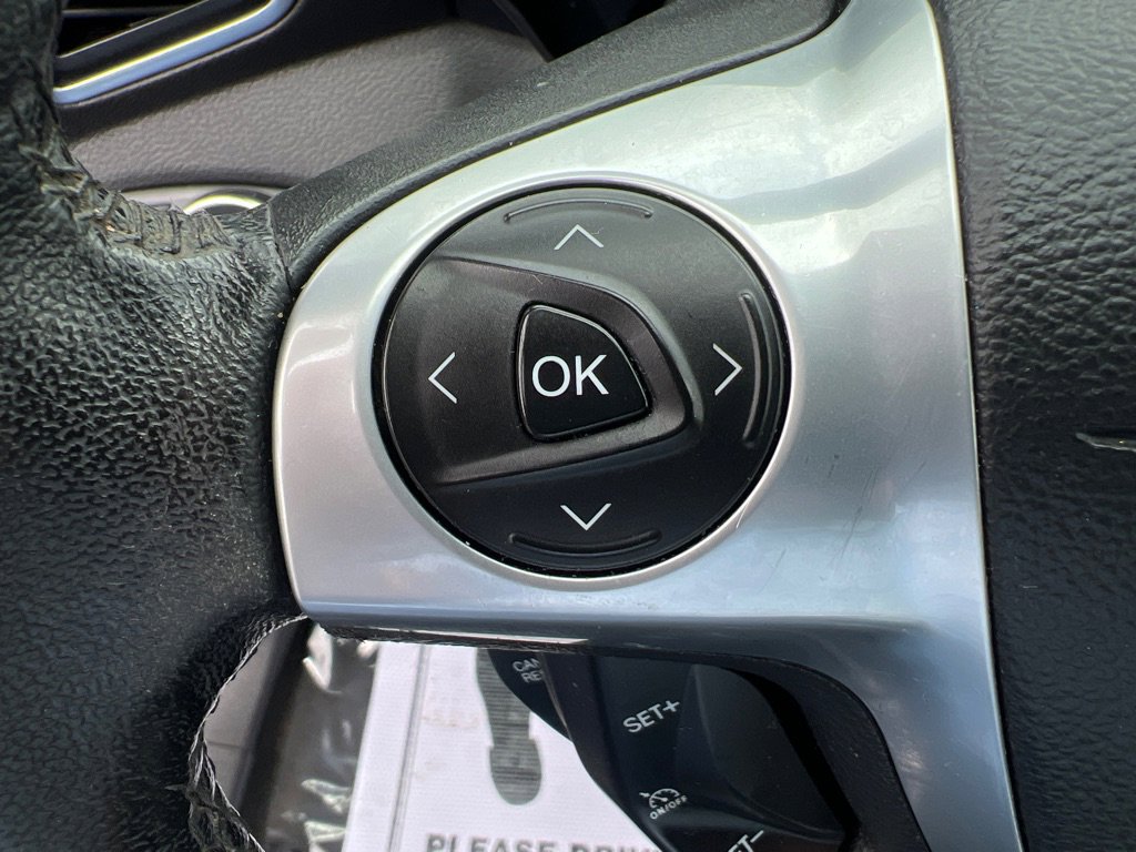 Used 2013 Ford Escape SEL image 30