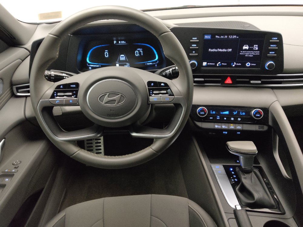 Used 2025 Hyundai Elantra Sport w/ Cargo Package FWD image 22