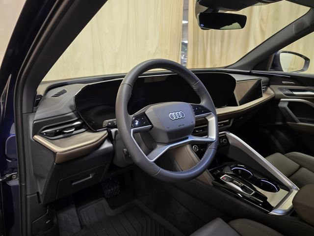 Used 2025 Audi Q5 Prestige image 14
