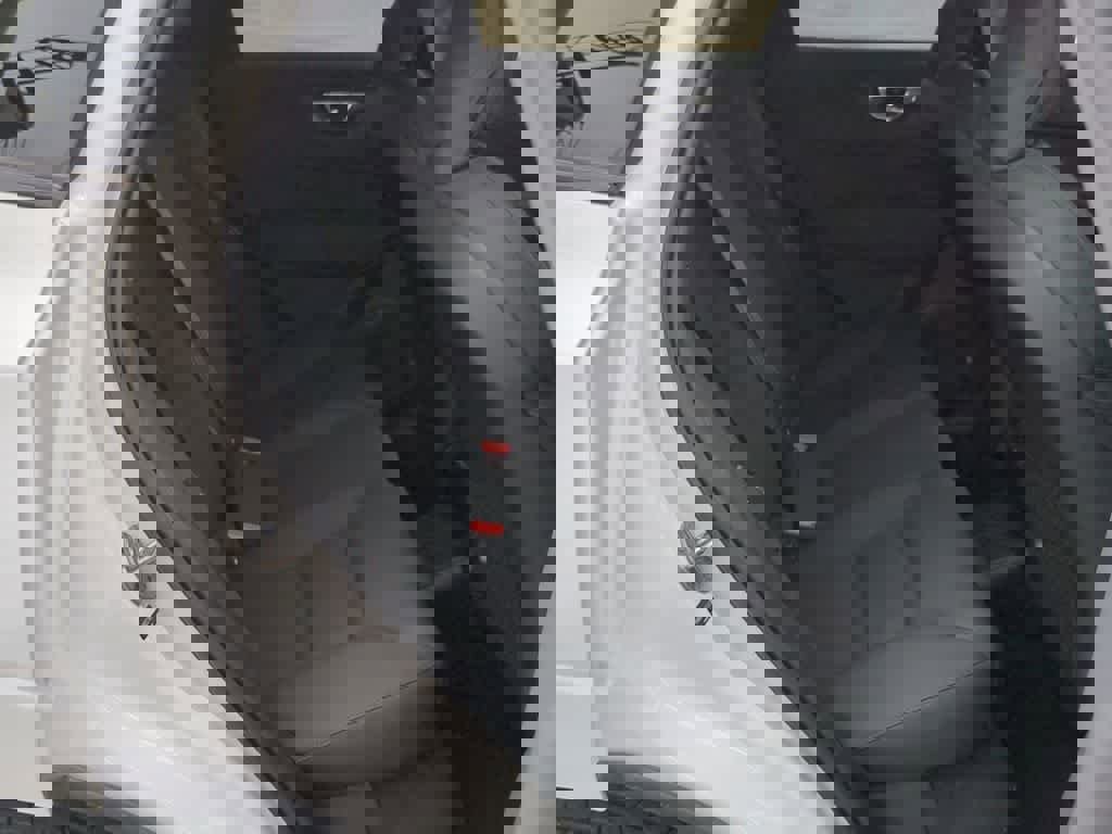 New 2026 Volvo XC60 T8 Plus w/ Protection Package Premier image 19