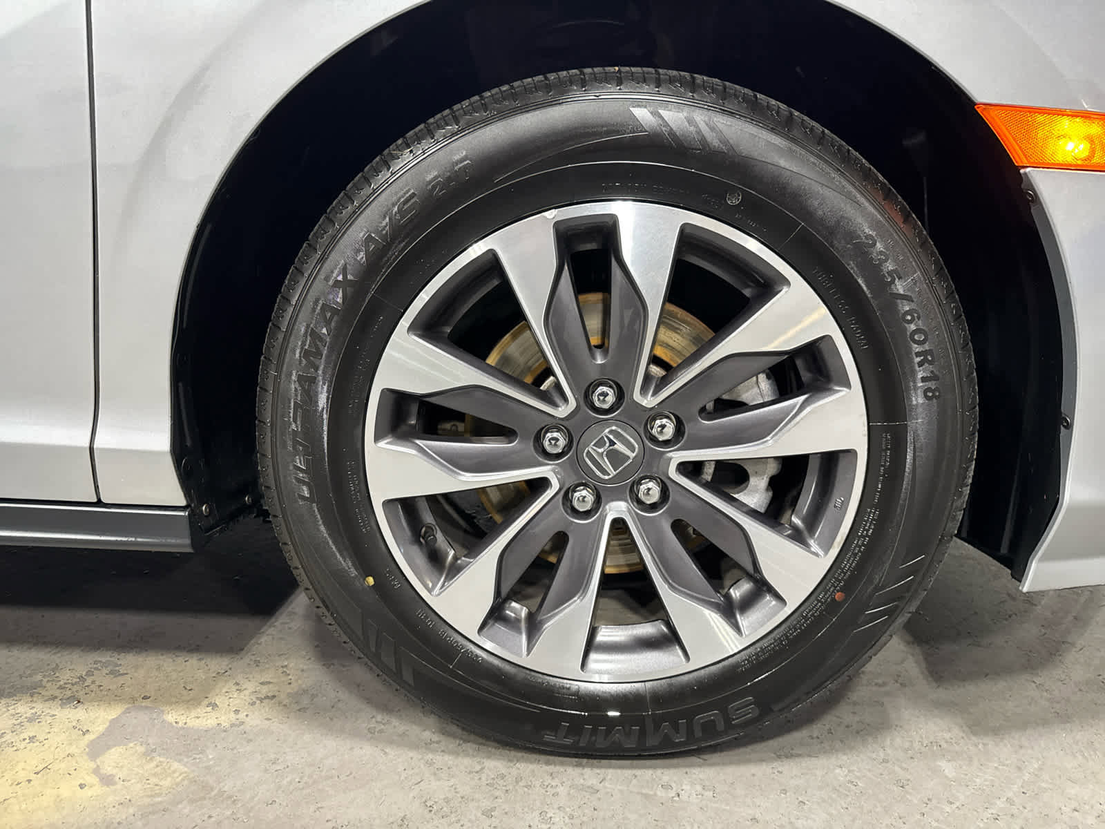 Used 2024 Honda Odyssey EX-L image 32