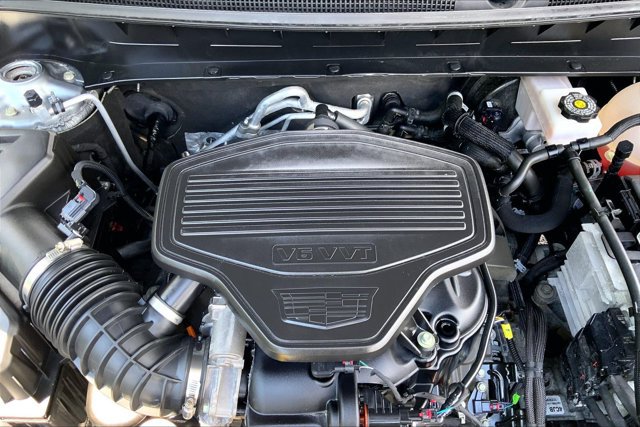 Used 2024 Cadillac XT6 Premium Luxury w/ LPO, Floor Liner Package AWD/4WD image 32