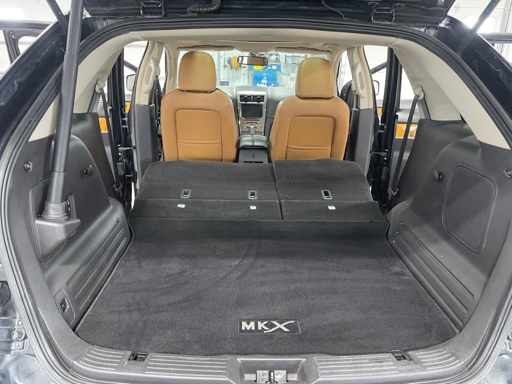 Used 2011 Lincoln MKX AWD w/ 102A Rapid Spec Order Code image 17
