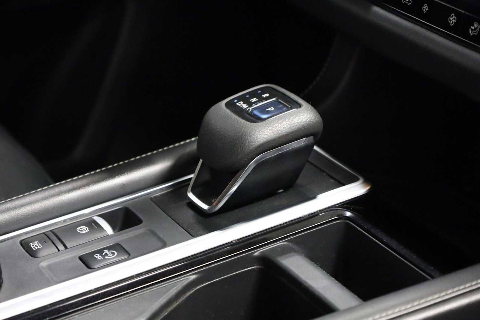 Used 2022 Nissan Pathfinder SL image 19