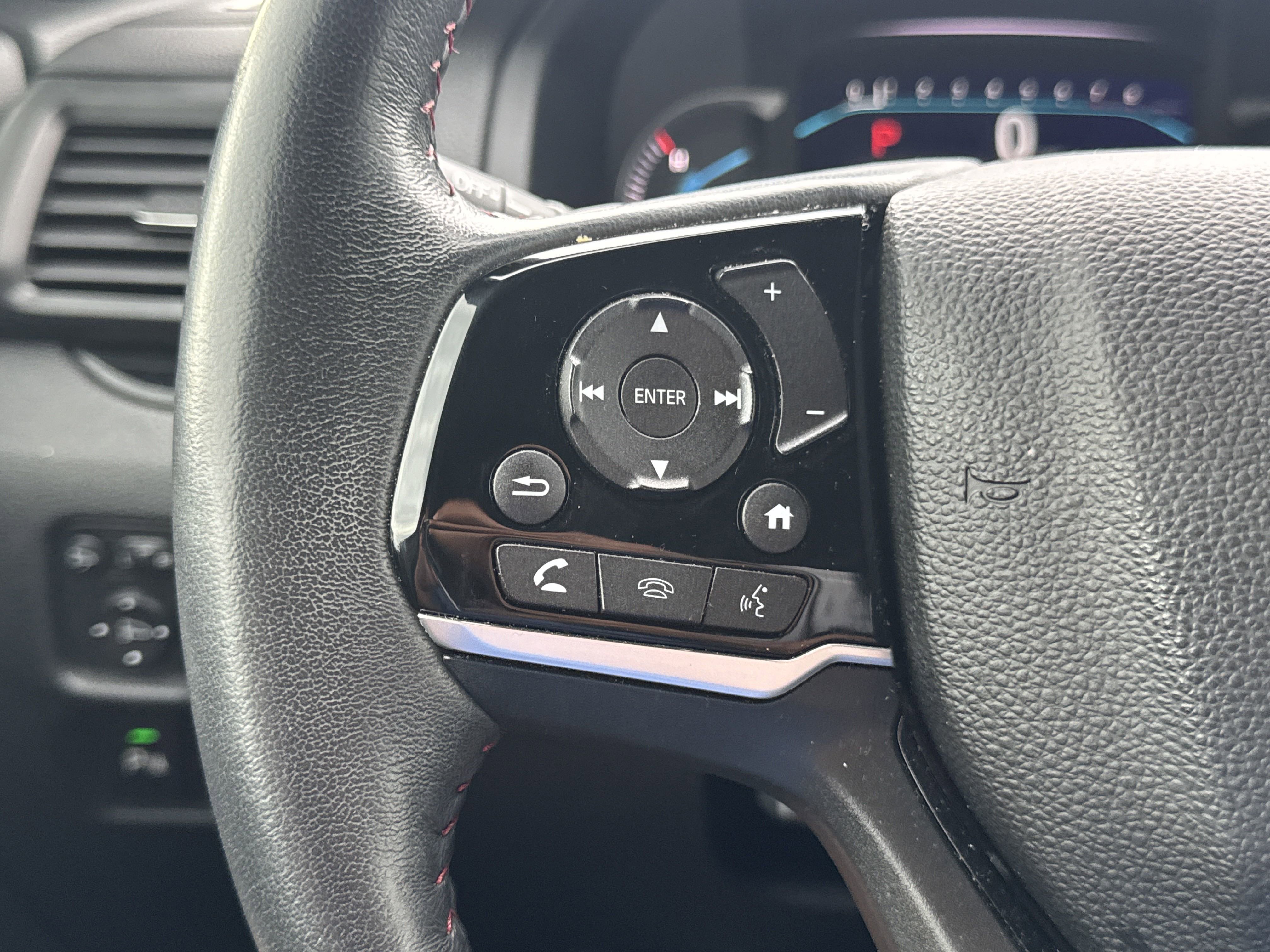 Used 2022 Honda Pilot Black Edition image 14