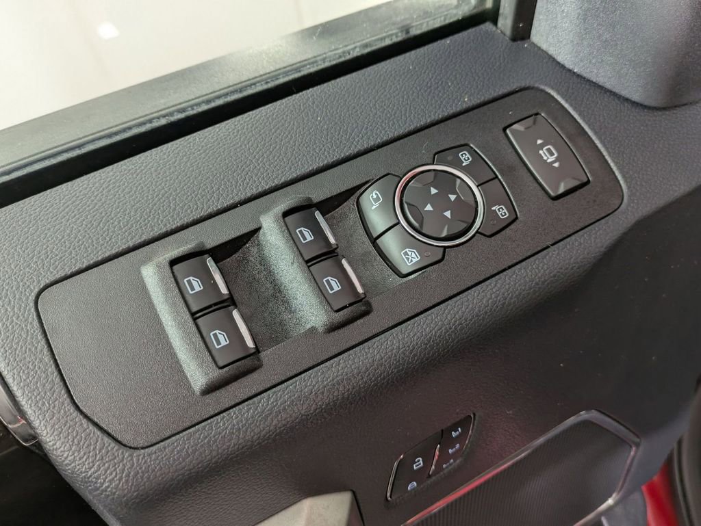 Used 2022 Ford F250 Lariat image 15