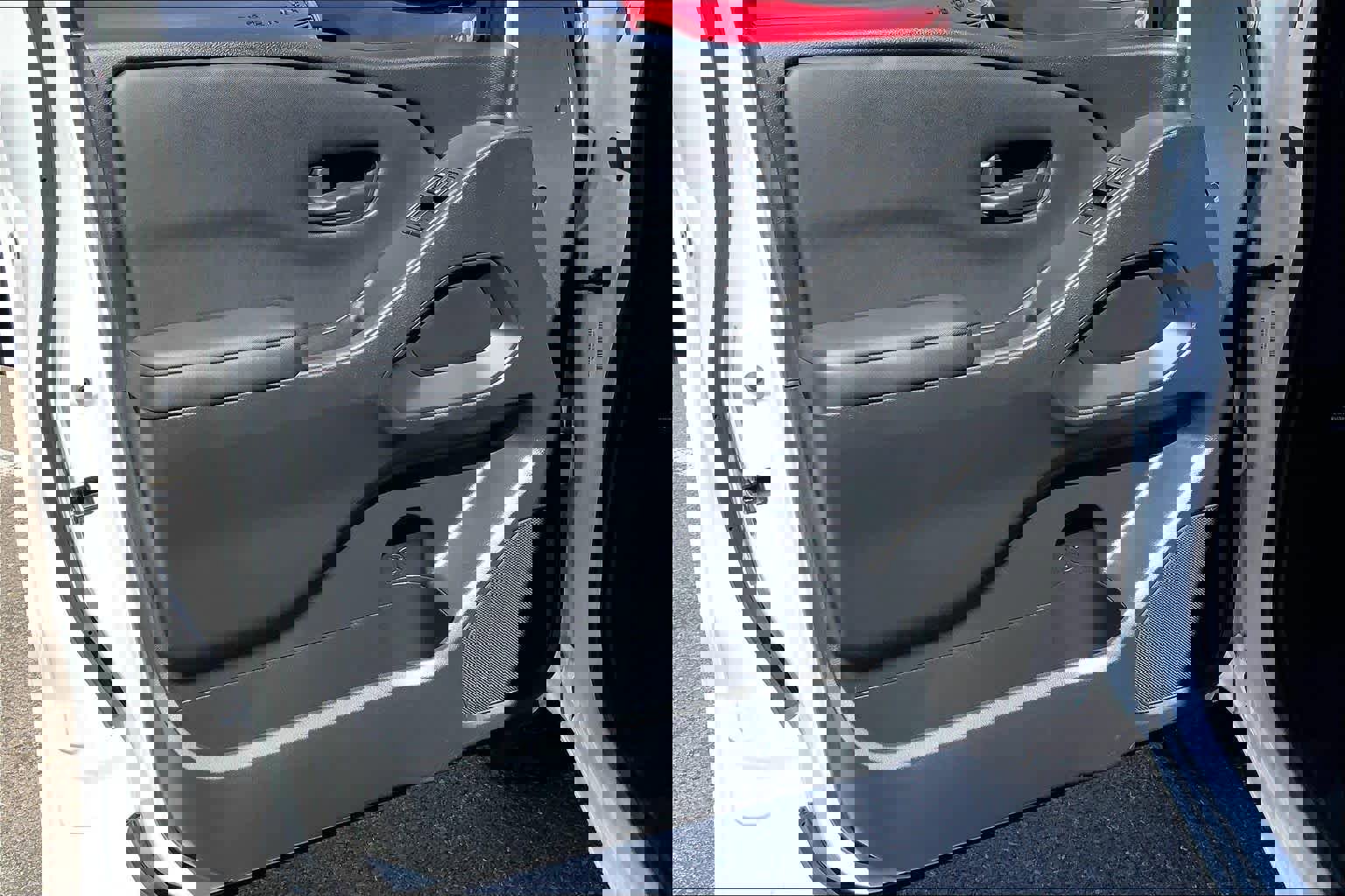 Used 2023 Nissan Frontier S w/ Technology Package image 19