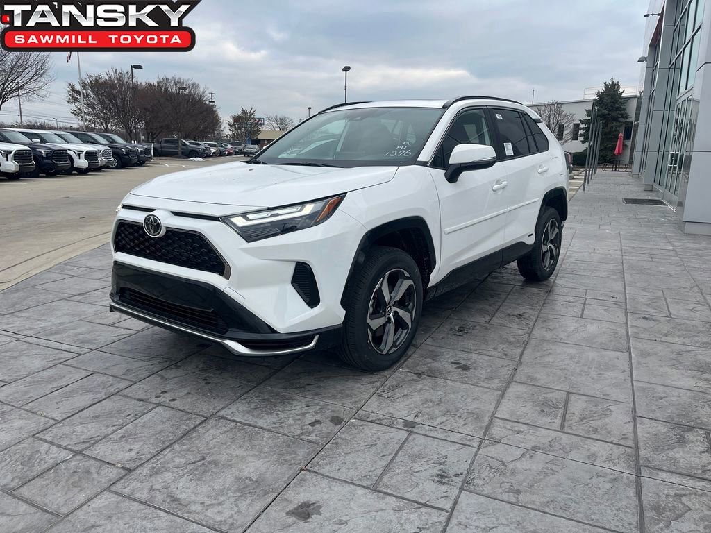 New 2025 Toyota RAV4 SE w/ Weather & Moonroof Package image 1