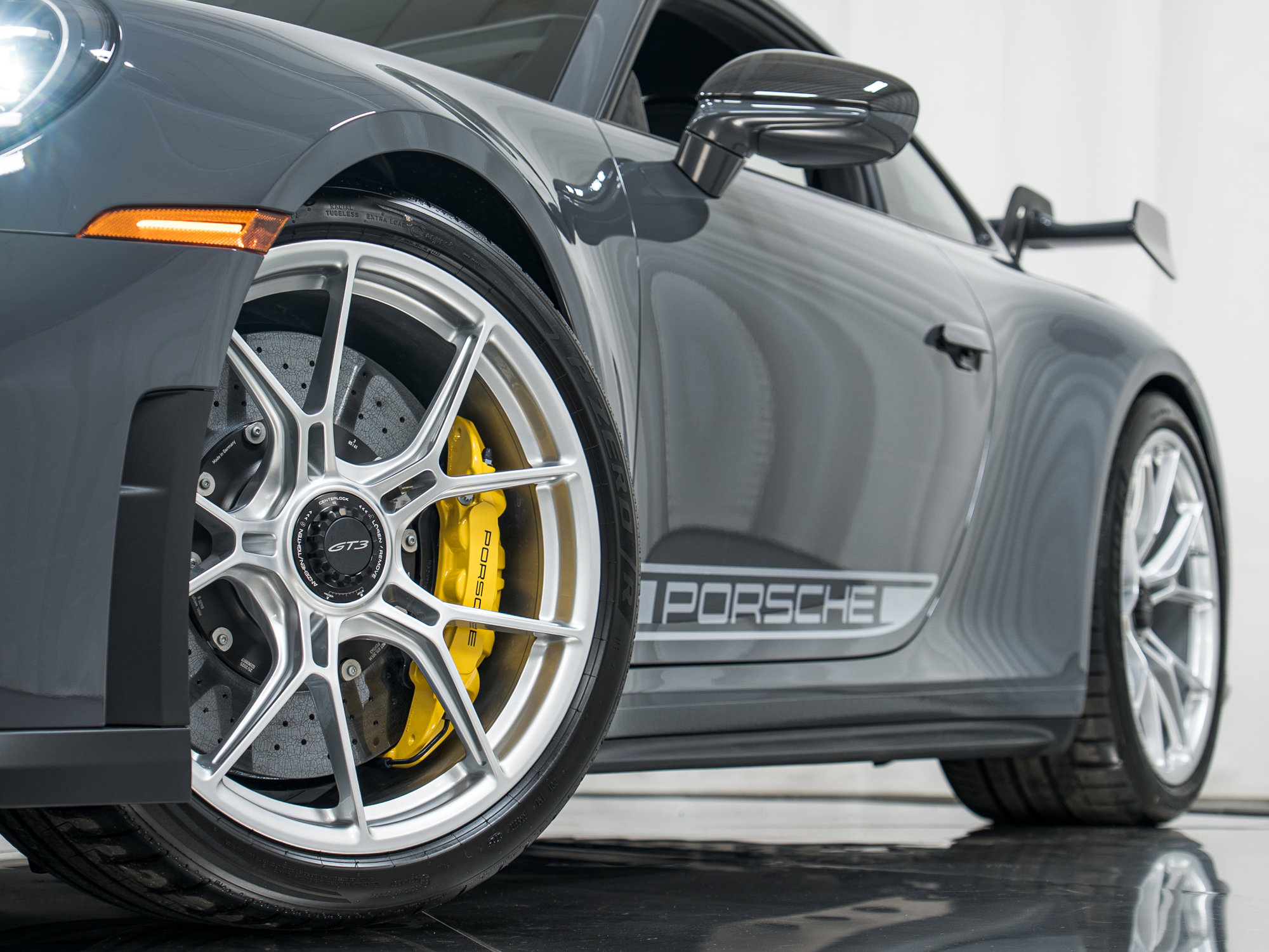 Used 2026 Porsche 911 GT3 image 38