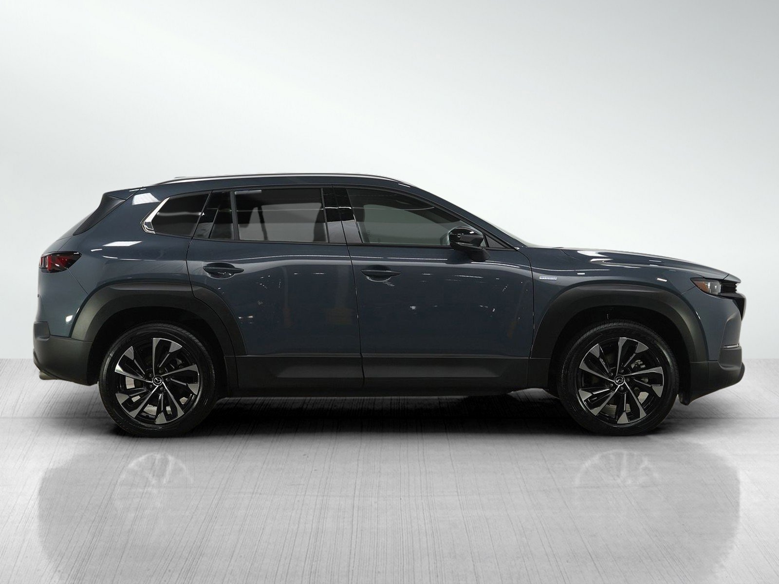Certified 2025 MAZDA CX-50 2.5 Hybrid w/ Premium Plus Pkg image 6