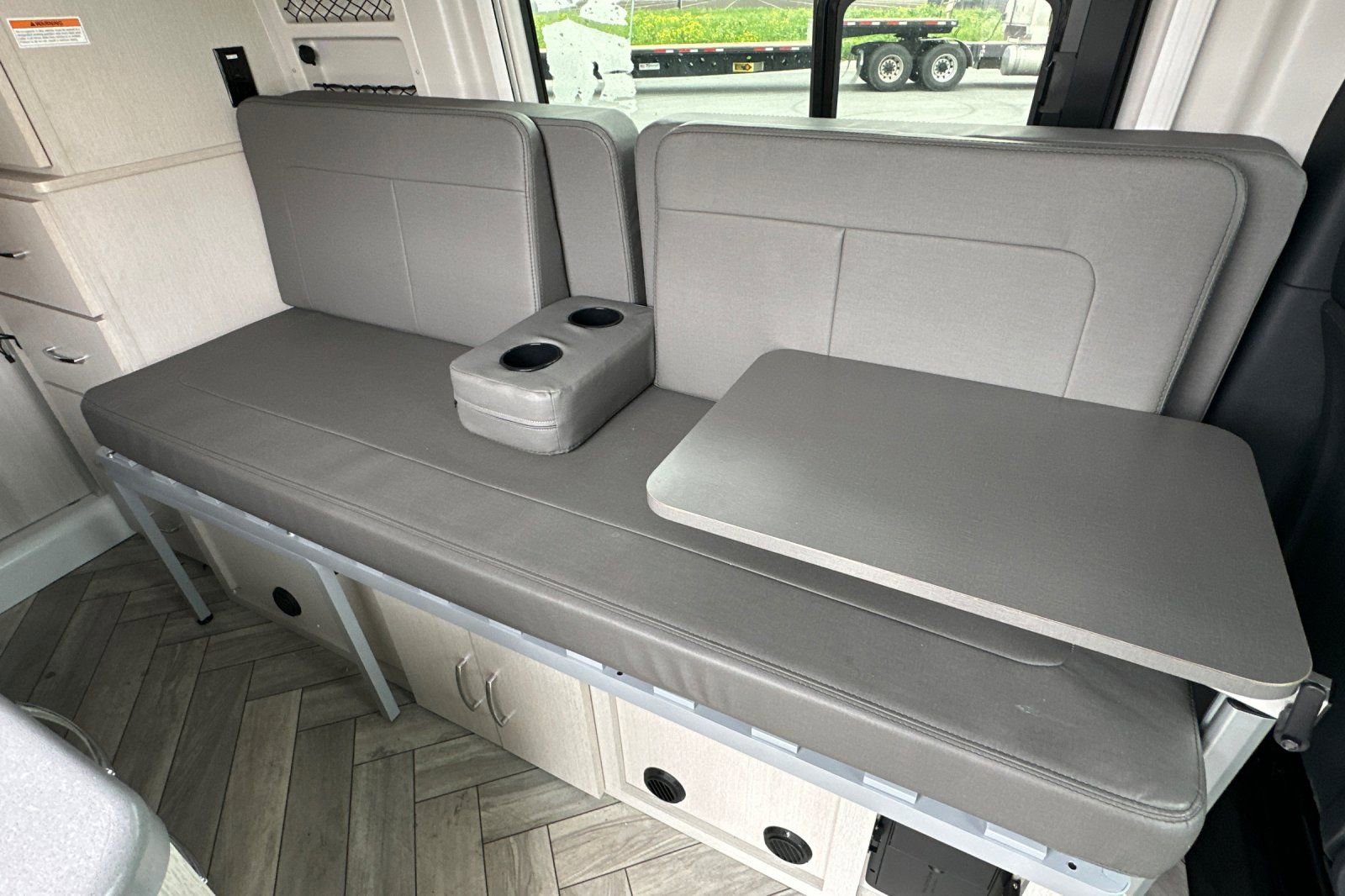 Used 2023 Mercedes-Benz Sprinter 2500 image 30