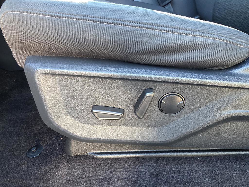 Certified 2022 Ford F150 XLT w/ Equipment Group 302A High image 22