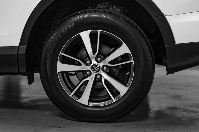 Used 2018 Toyota RAV4 XLE w/ Plus Extra Value Package image 54