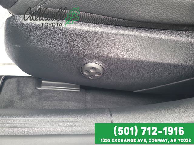 Used 2024 Mercedes-Benz C 300 4MATIC Sedan image 12