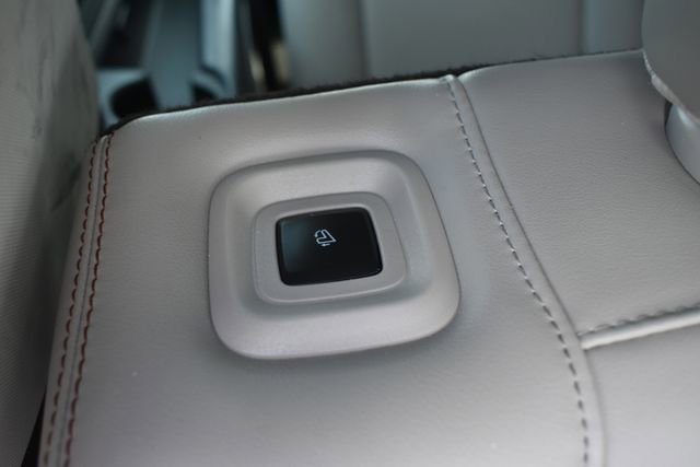 Used 2025 Ford Expedition Max Active AWD/4WD image 49
