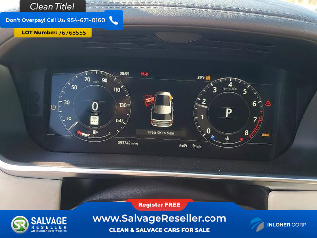 Used 2018 Land Rover Range Rover HSE AWD/4WD image 12