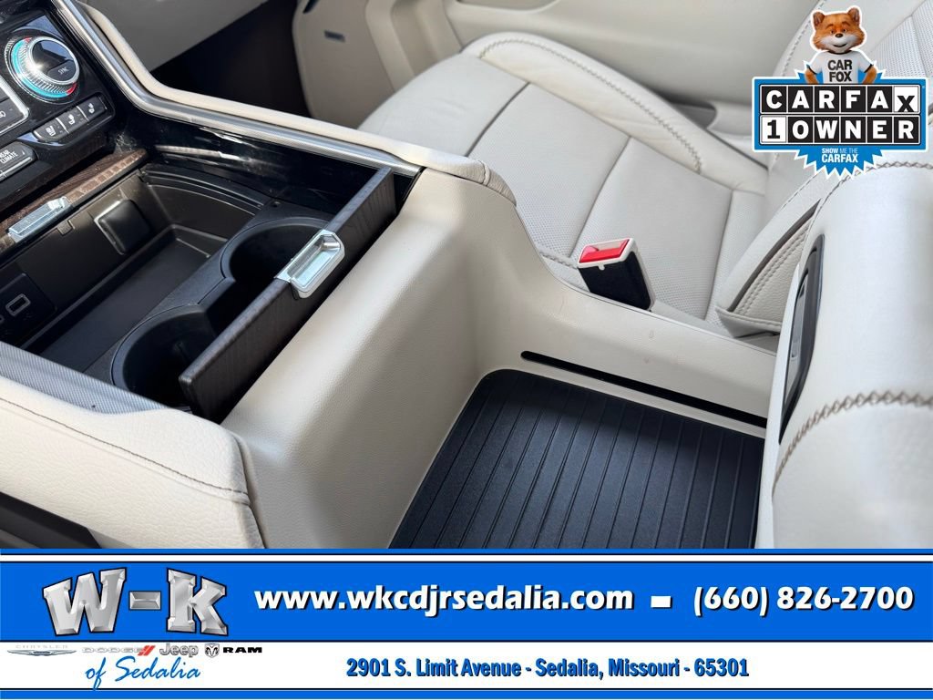 Used 2023 GMC Yukon XL Denali AWD/4WD image 25