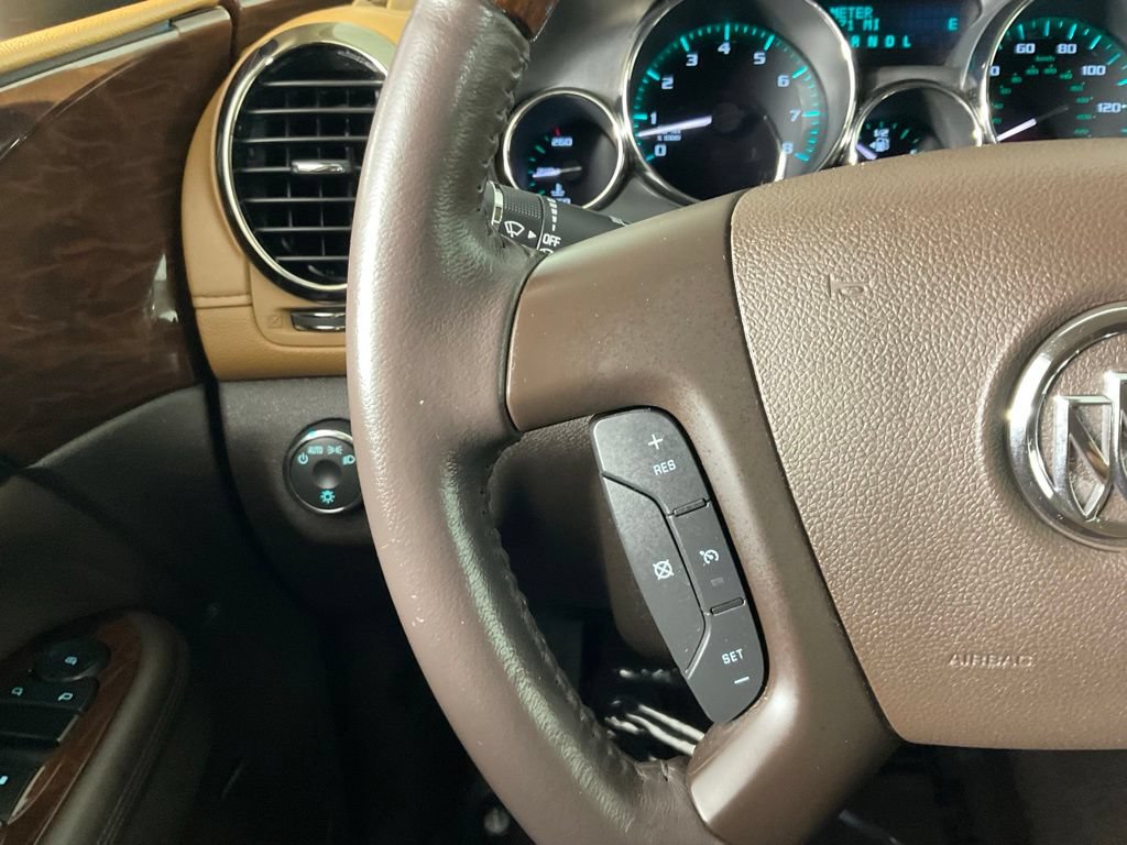 Used 2014 Buick Enclave Leather w/ Trailering Provision Package FWD image 24