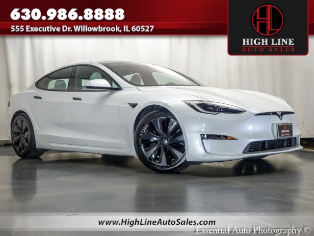 Used 2024 Tesla Model S image 1
