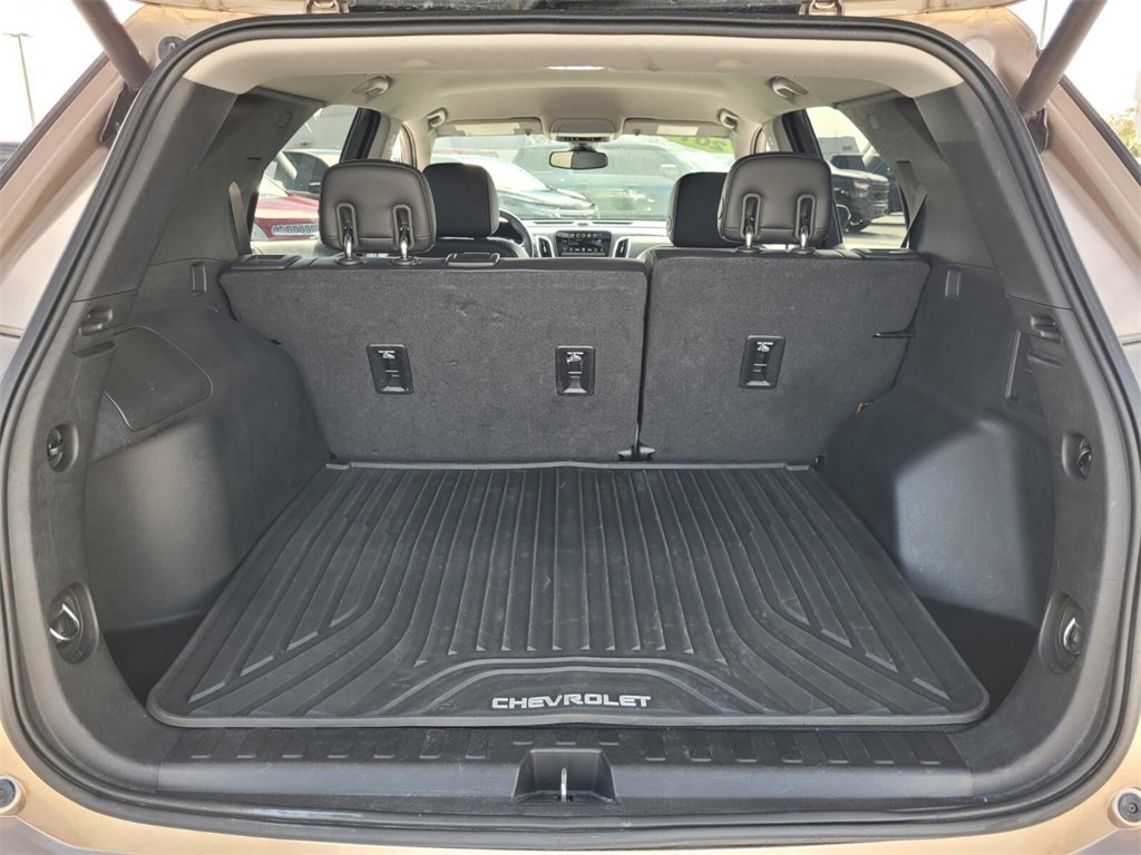 Used 2018 Chevrolet Equinox Premier image 10