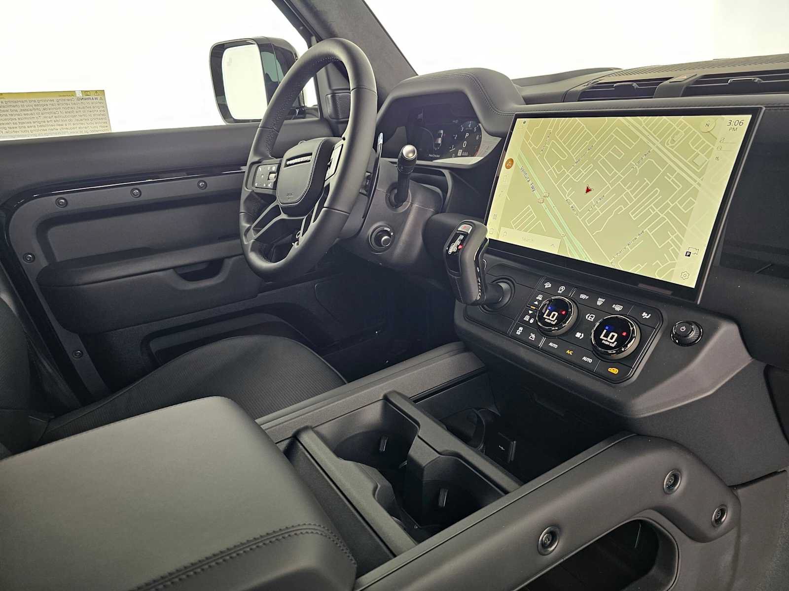 New 2026 Land Rover Defender 110 OCTA AWD/4WD image 11