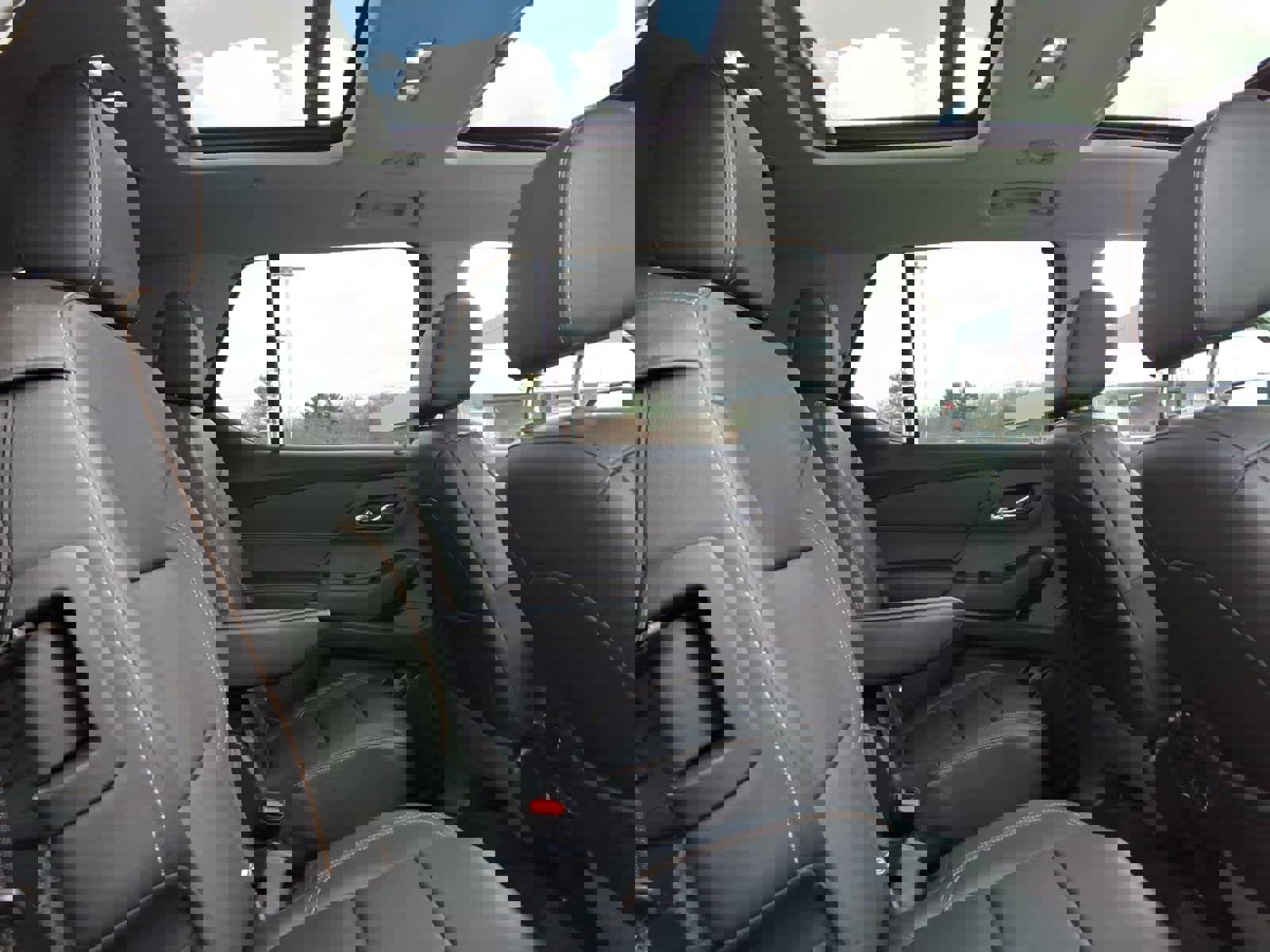 Used 2019 Chevrolet Traverse RS w/ LPO, 'HIT The Road' Package image 23